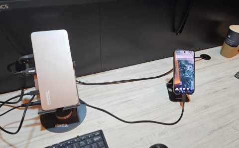 It&rsquo;s time to start docking phones again, DisplayLink says